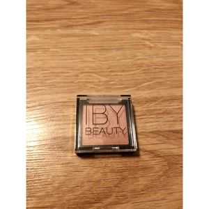 IBY Beauty “Bubbly” Highlighter